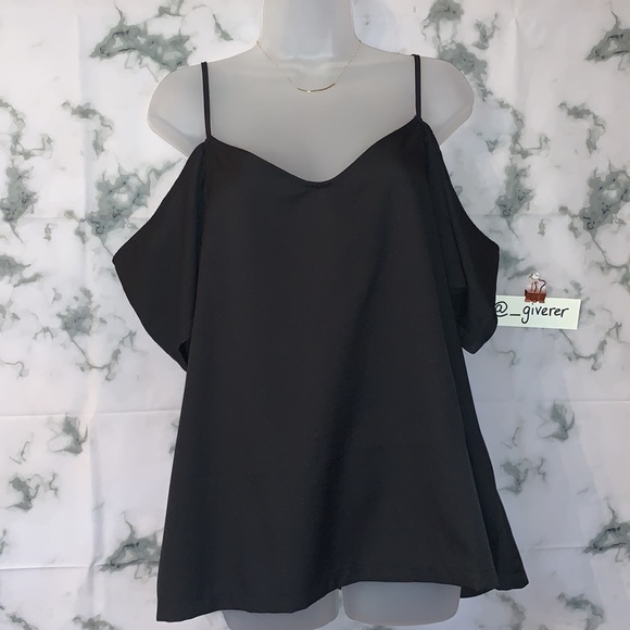 12 ELIZA Woven Strappy Open Shoulder Blouse BooHoo Plus - Picture 2 of 12